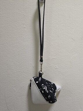 Triangle Coin Purse